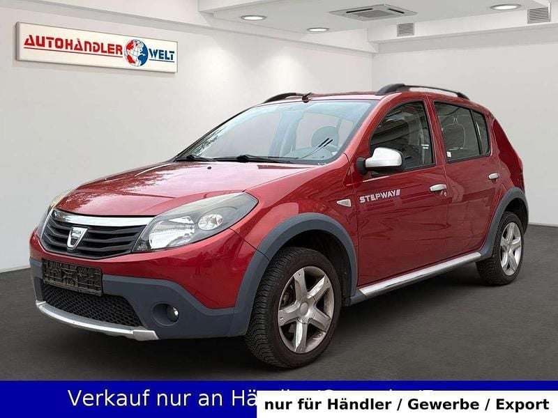 Rot Gebraucht 2012 Dacia Sandero Stepway Kleinwagen | 3.799 € (Guter Preis) - Bild 1/3