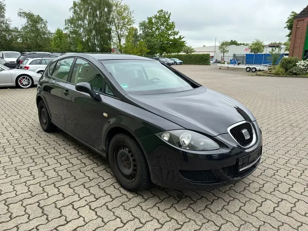 Używany Seat Leon Reference 102 KM (75 kW) 2007 Hatchback