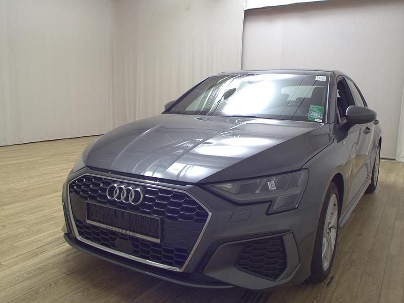Gebraucht Audi A3 S-Line 116 PS (85 kW) 2022 Grau Limousine