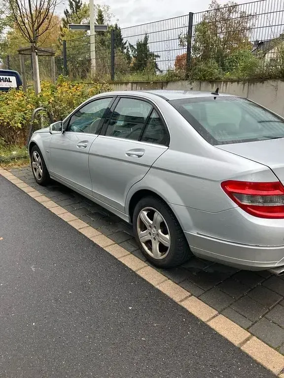 Gebraucht Mercedes 230 204 PS (150 kW) 2008 Silber Limousine