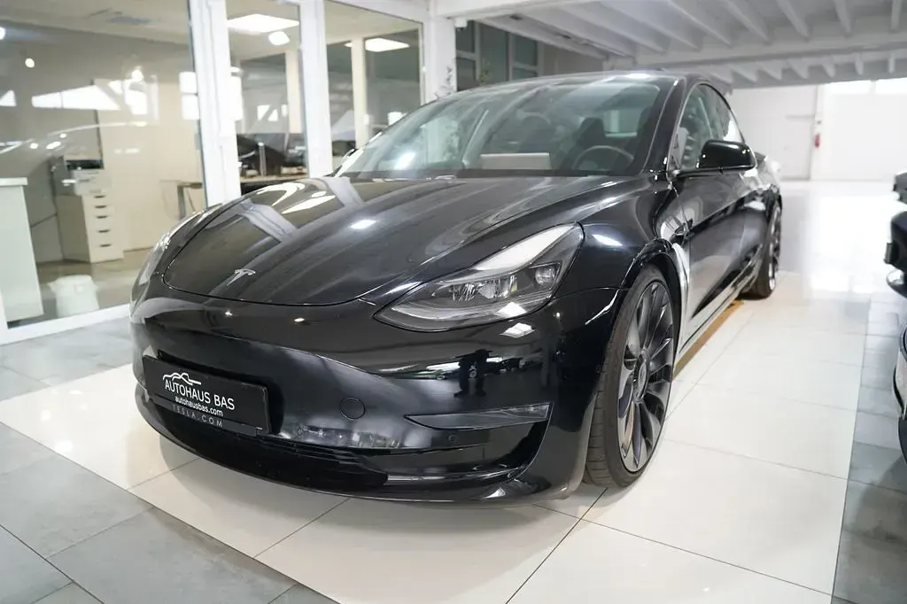 Usata Tesla Model 3 Performance 377 kW (513 CV) 2023 Nero Berlina