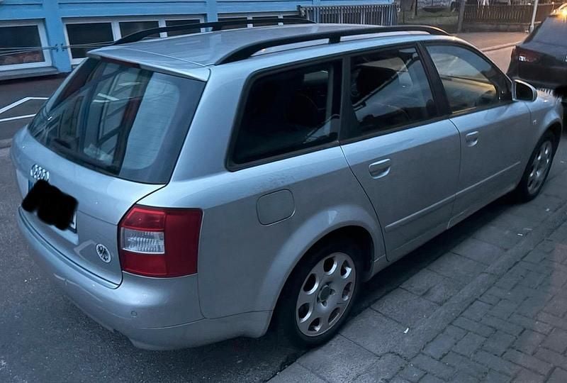 Gebraucht Audi A4 163 PS (119 kW) 2003 Grau Kombi
