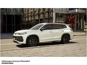 Neu VW Tayron 193 PS (141 kW) 2026 Silber (oyster silver metallic) SUV
