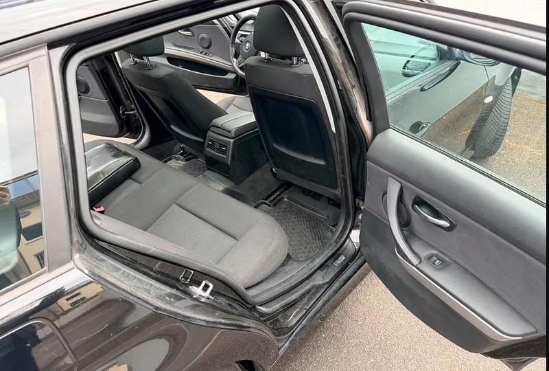 Gebraucht BMW 320 150 PS (110 kW) 2007 Kombi
