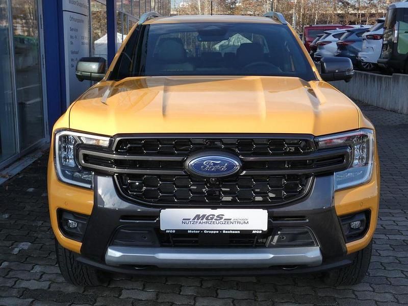Neu Ford Ranger Wildtrack 281 PS (206 kW) 2025 Orange Pickup