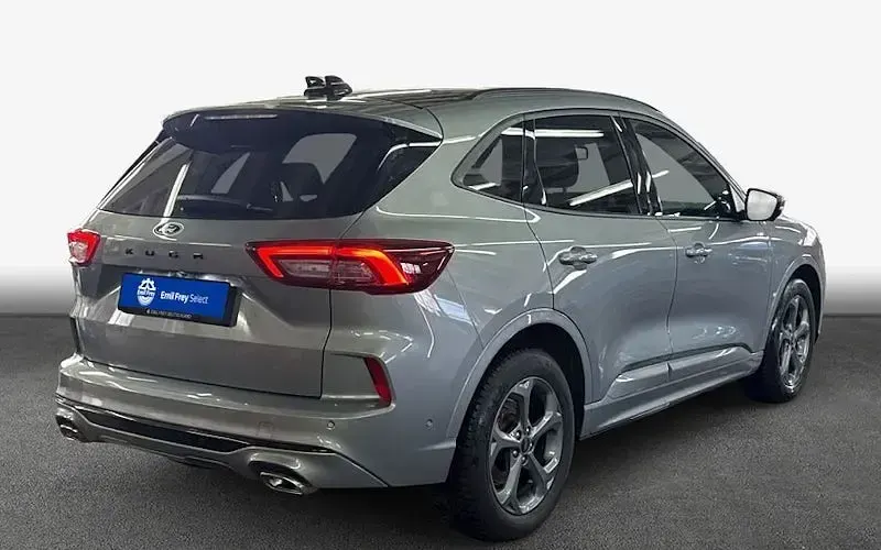 Gebraucht Ford Kuga ST-Line X 151 PS (111 kW) 2025 Silber SUV