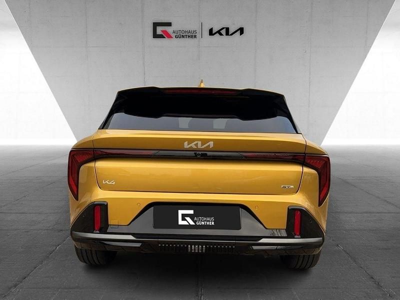 Neu Kia K4 GT-Line 150 PS (110 kW) 2026 Sparkling yellow Limousine