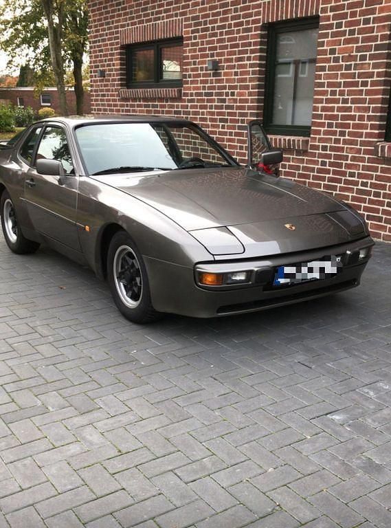 Gebraucht Porsche 944 163 PS (119 kW) 1982 Grau Kleinwagen