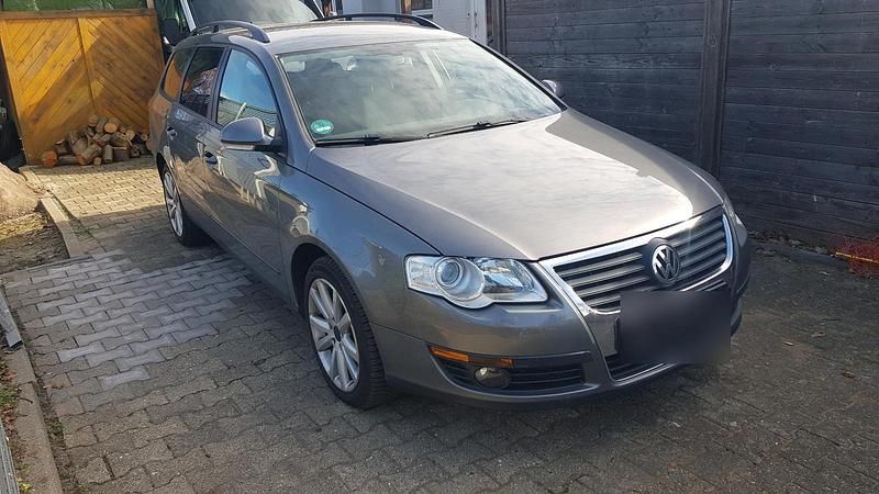 Gebraucht VW Passat 102 PS (75 kW) 2006 Grau Kombi