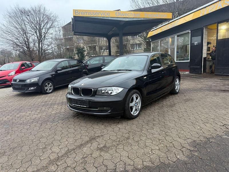Schwarz Gebraucht 2009 BMW 116 Sport Line Kleinwagen | 3.900 € (Superpreis) - Bild 1/4