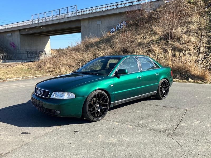 Gebraucht Audi A4 115 PS (84 kW) 1999 Grün Limousine