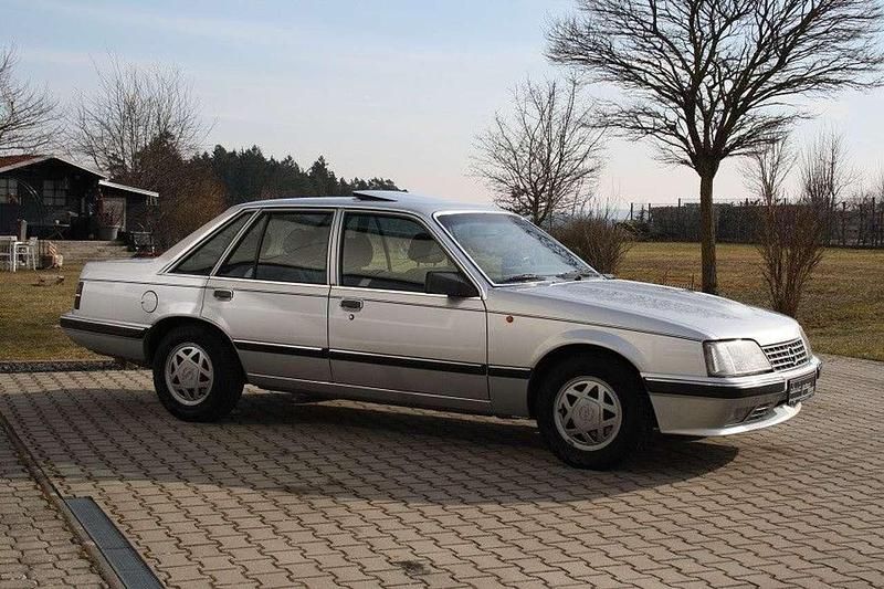 Gebraucht Opel Senator 86 PS (63 kW) 1985 Silber Limousine