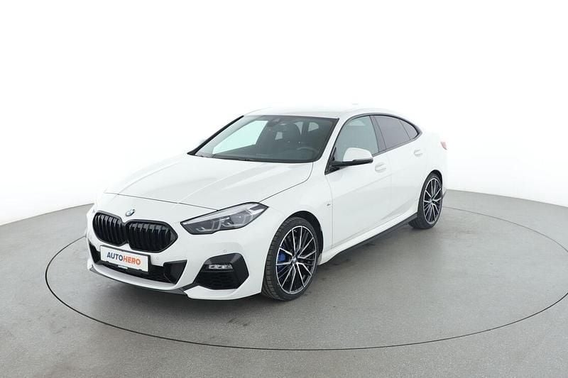Weiß Gebraucht 2020 BMW 218 M Sport Coupé | 22.670 € (Fairer Preis) - Bild 1/3