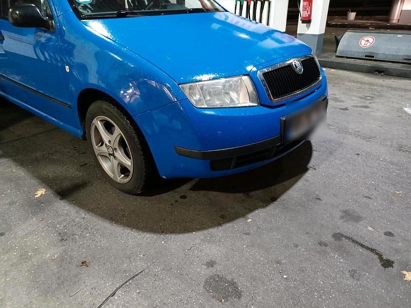 Blau Gebraucht 2003 Skoda Fabia Kombi | 1.350 € (Etwas zu teuer) - Bild 1/4