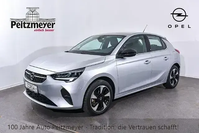 Usata Opel Corsa-e Elegance 100 kW (136 CV) 2022 Argento Utilitaria