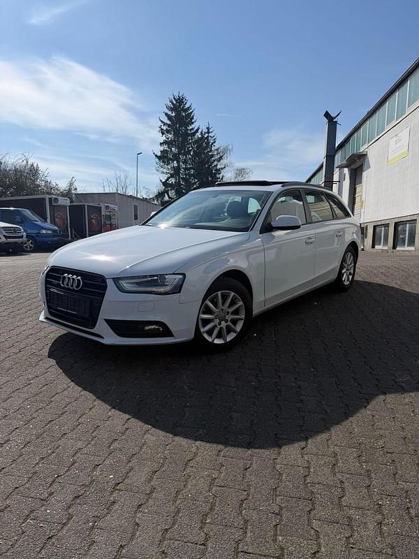 Gebraucht Audi A4 177 PS (130 kW) 2013 Weiß Kombi