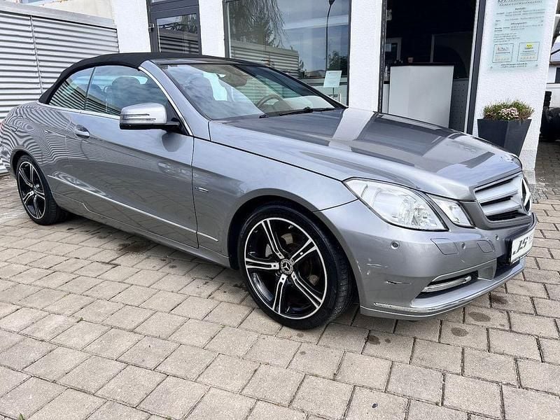 Second-hand Mercedes E250 204 CP (150 kW) 2012 Argintiu Cabrio