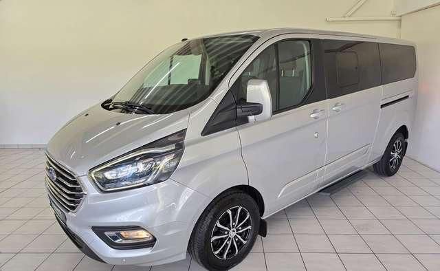 Silber metallic Gebraucht 2019 Ford Tourneo Custom Titanium | 34.460 € (Fairer Preis) - Bild 1/4