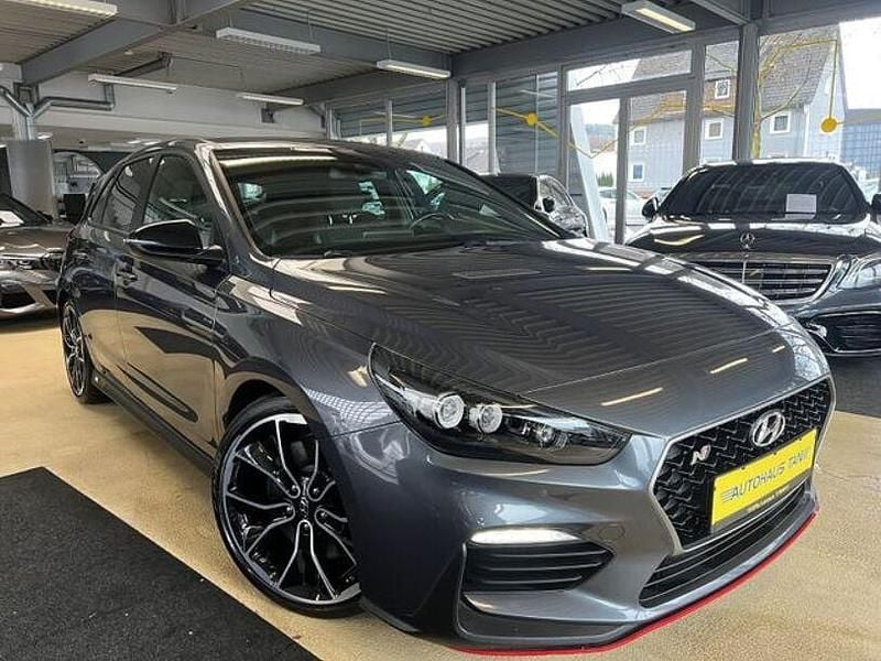 Grau Gebraucht 2020 Hyundai i30 N Performance Limousine | 20.990 € (Superpreis) - Bild 1/4