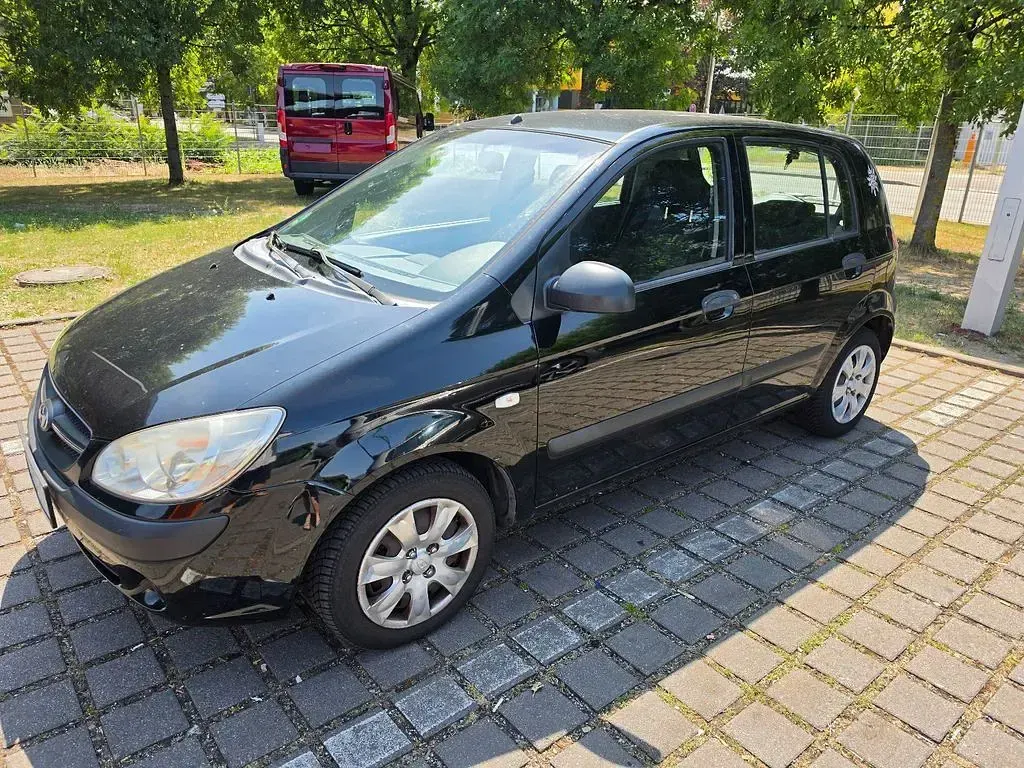Gebraucht Hyundai Getz 67 PS (49 kW) 2009 Schwarz Kleinwagen