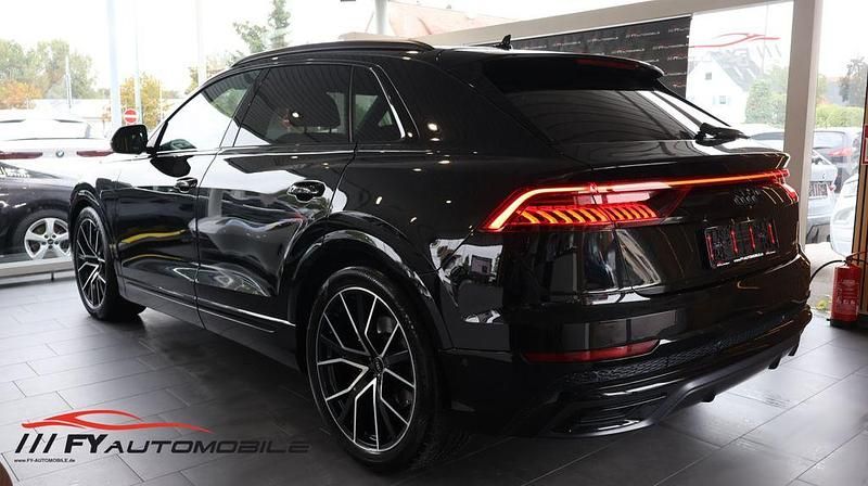 Gebraucht Audi Q8 S-Line 286 PS (210 kW) 2022 Schwarz SUV