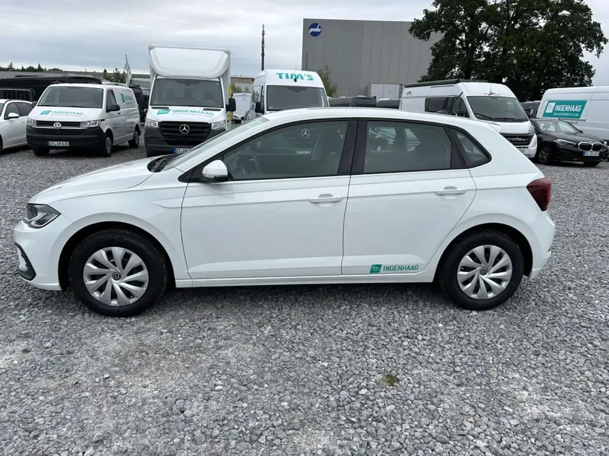 Gebraucht VW Polo Life 95 PS (69 kW) 2024 Weiß Limousine