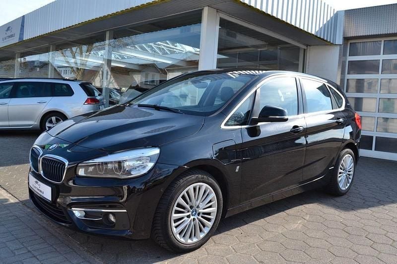 Schwarz Gebraucht 2018 BMW 225 Luxury Line Van / Kleinbus | 16.490 € (Superpreis) - Bild 1/4