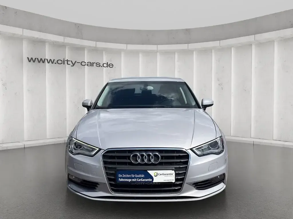 Gebraucht Audi A3 Ambition 150 PS (110 kW) 2014 Grau Limousine