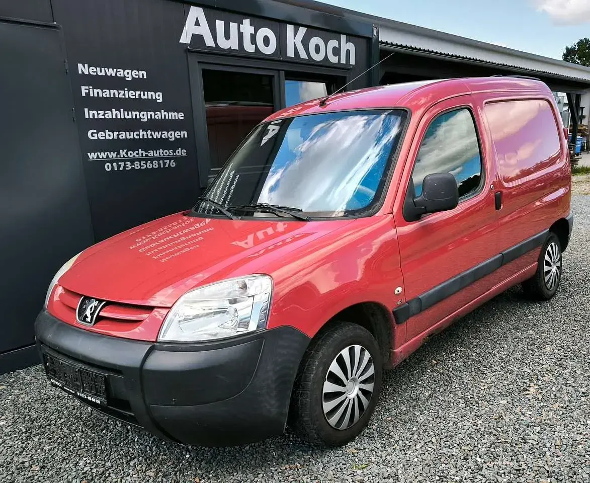 Gebraucht Peugeot Partner 90 PS (66 kW) 2007 Farbe rot ardentende Van / Kleinbus