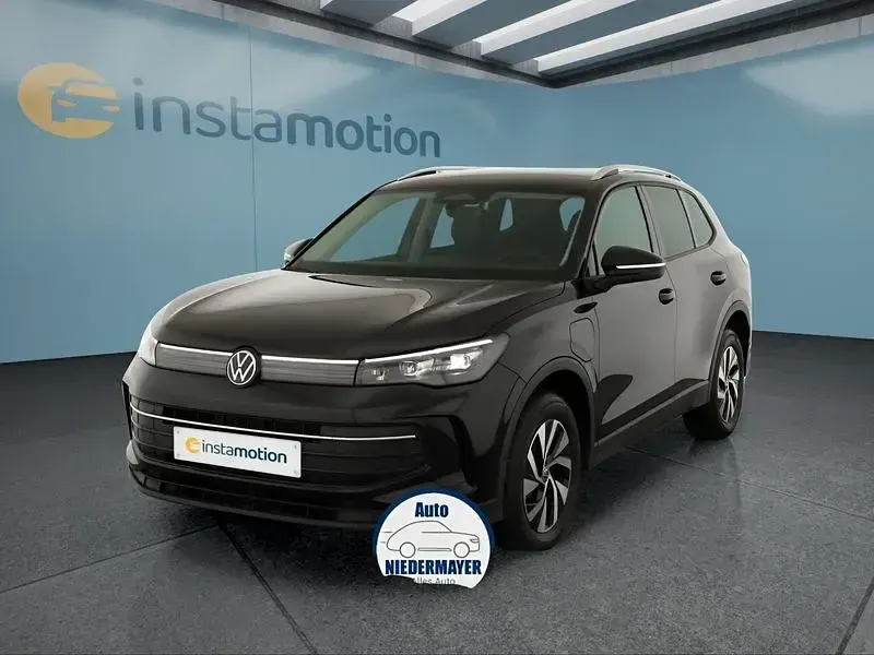 Gebraucht VW Tiguan 204 PS (150 kW) 2025 Schwarz SUV