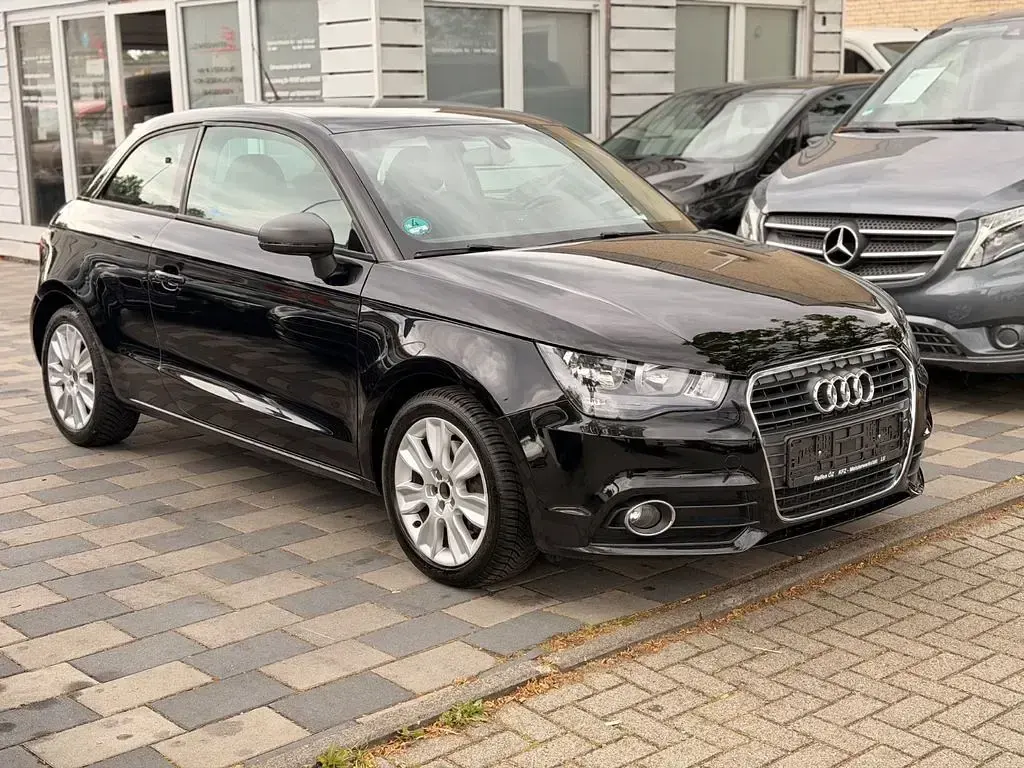 Gebraucht Audi A1 Ambition 143 PS (105 kW) 2012 Schwarz Kleinwagen