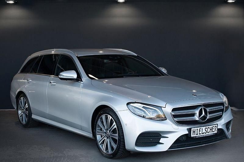 Gebraucht Mercedes E400 Avantgarde 340 PS (250 kW) 2018 Silber Limousine