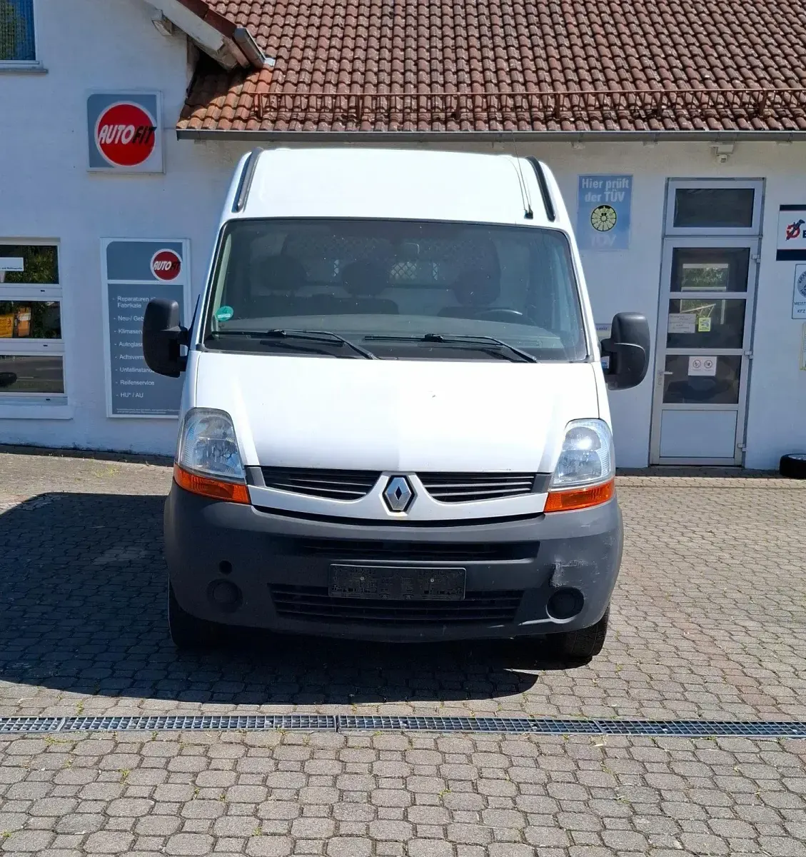 Used Renault Master 101 HP (74 kW) 2008 White Van