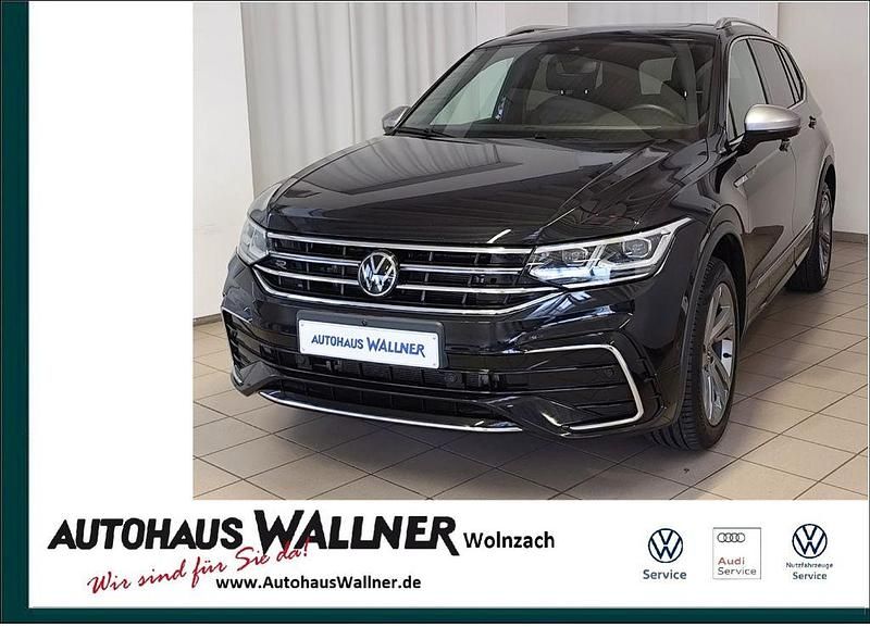 Schwarz Gebraucht 2023 VW Tiguan Allspace R-line SUV | 38.700 € (Teuer) - Bild 1/4