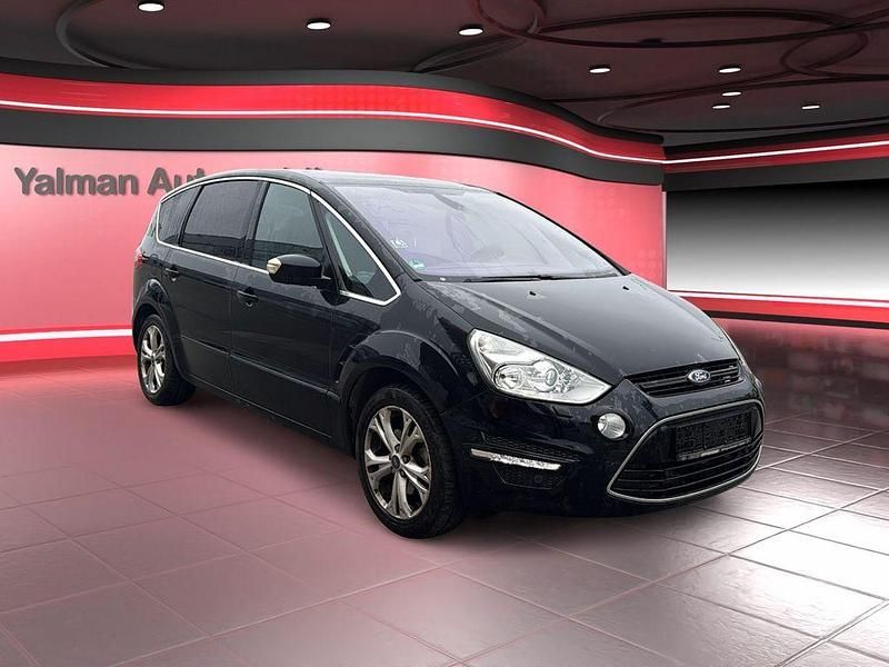 Gebraucht Ford S-MAX Titanium 163 PS (119 kW) 2012 Schwarz Van / Kleinbus