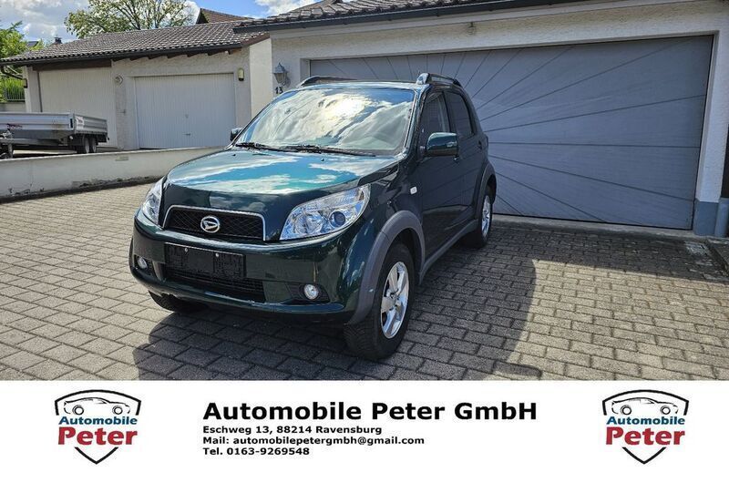 Grün Gebraucht 2009 Daihatsu Terios SUV | 8.980 € (Teuer) - Bild 1/4