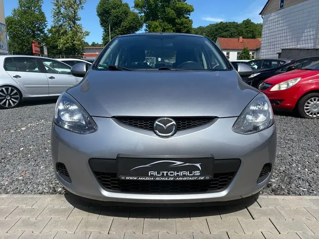 Używany Mazda 2 Independence 75 KM (55 kW) 2010 Szary Hatchback