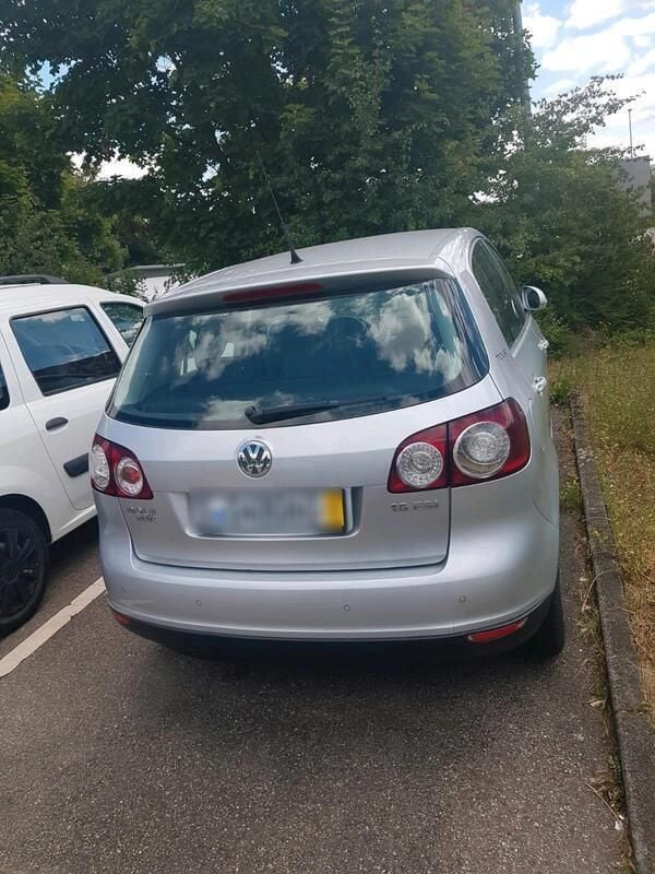 Silber Gebraucht 2007 VW Golf Plus Cross Van / Kleinbus | 3.500 € (Etwas zu teuer) - Bild 1/4