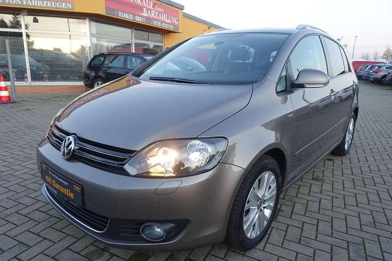 Kaschmirbraun metallic Gebraucht 2013 VW Golf Plus Cross Life Van / Kleinbus | 10.350 € (Etwas zu teuer) - Bild 1/4