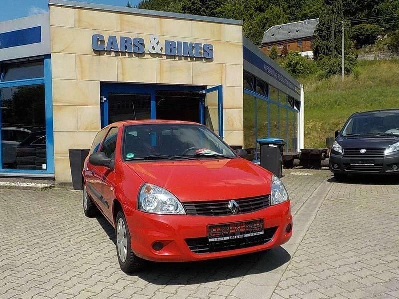 Gebraucht Renault Clio IV Campus 75 PS (55 kW) 2012 Other Kleinwagen