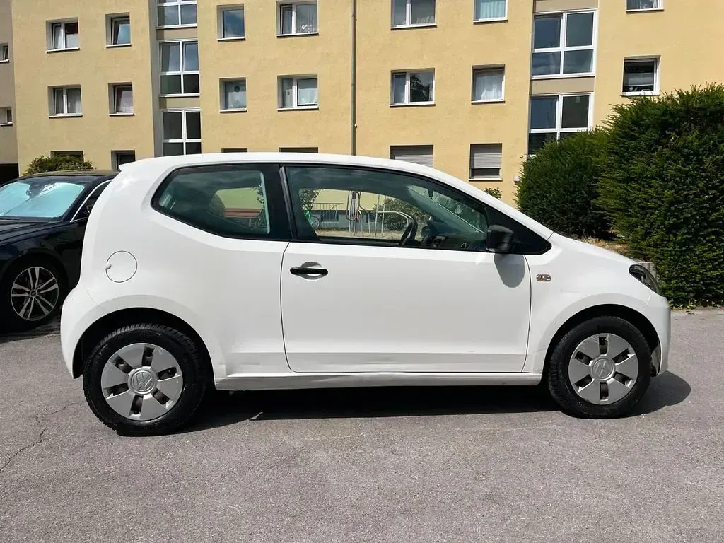 Gebraucht VW up! 60 PS (44 kW) 2014 Weiß Kleinwagen