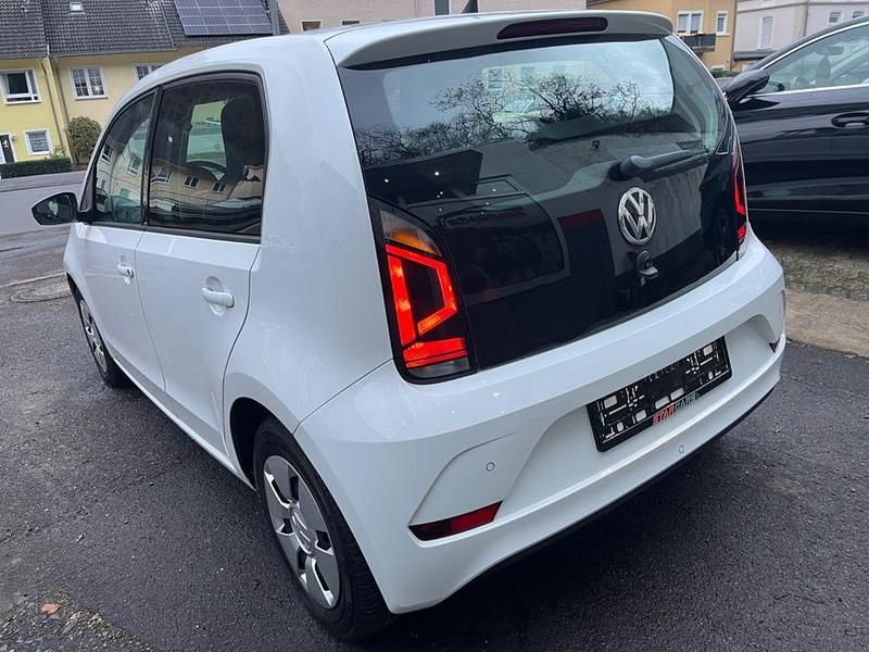 Second-hand VW up! move up! 60 CP (44 kW) 2018 Alb Hatchback
