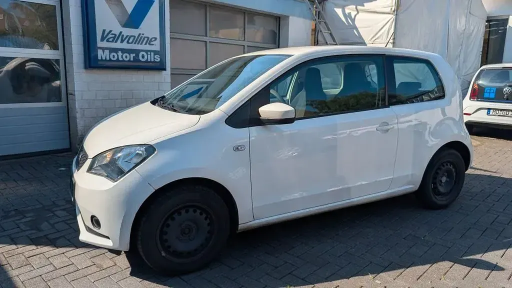 Gebraucht Seat Mii Style 60 PS (44 kW) 2016 Weiß Kleinwagen