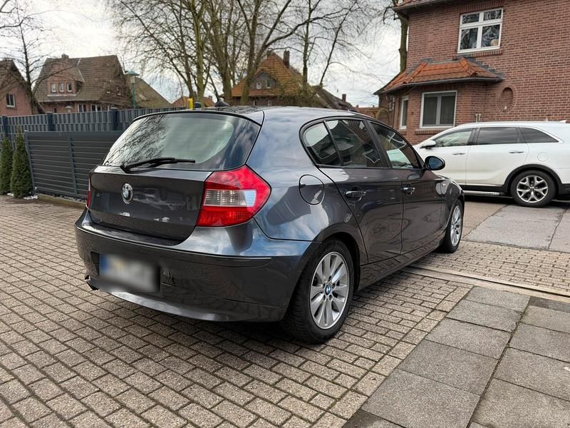 Gebraucht BMW 120 160 PS (117 kW) 2006 Grau Kleinwagen