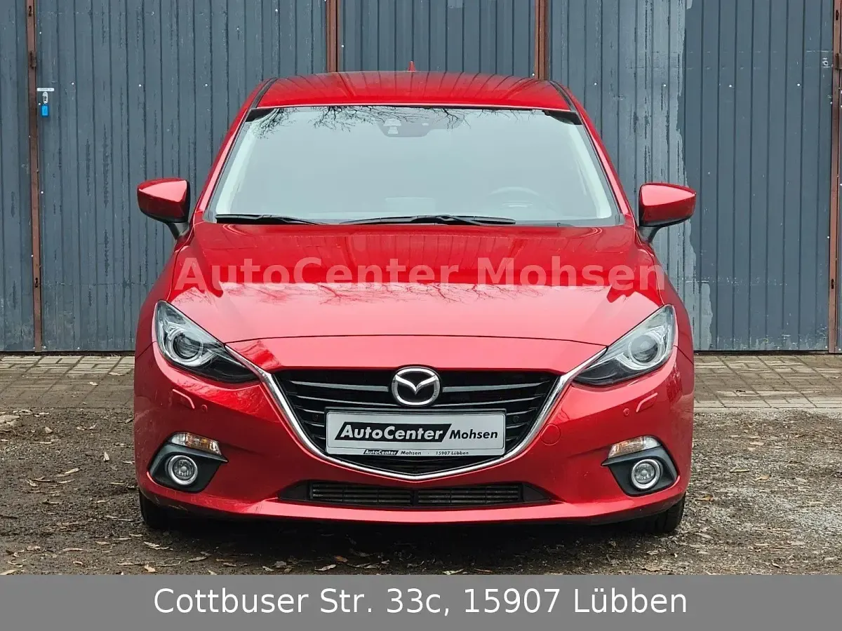 Gebraucht Mazda 3 Sports-Line 150 PS (110 kW) 2016 Rot Limousine