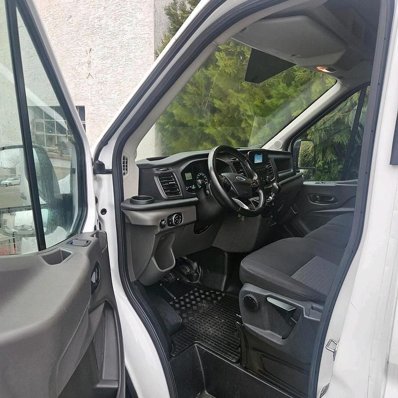 Gebraucht Ford Transit 185 PS (136 kW) 2020 Weiß Van / Kleinbus