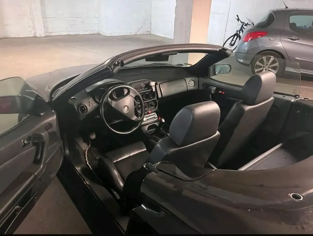 Gebraucht Alfa Romeo Spider 150 PS (110 kW) 1998 Schwarz Cabrio