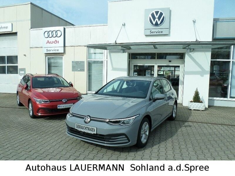 Gebraucht VW Golf VIII Life 150 PS (110 kW) 2022 Grau Limousine