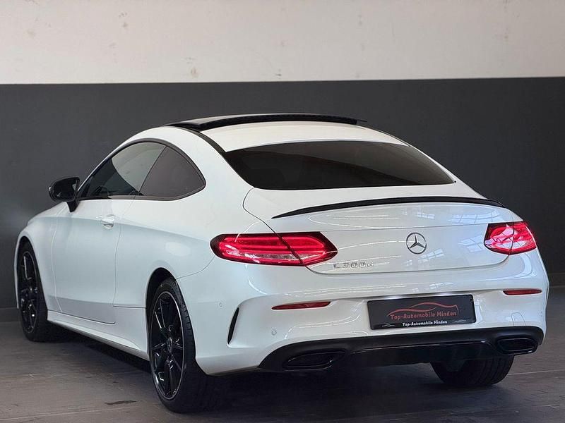 Gebraucht Mercedes C300 AMG line Plus 245 PS (180 kW) 2022 Weiß Coupé