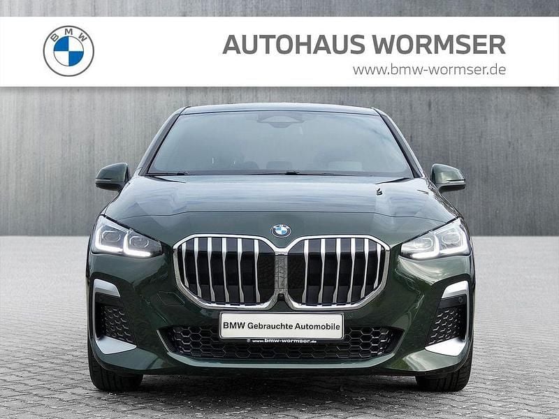 Gebraucht BMW 218 Active Tourer M Sport 136 PS (100 kW) 2024 Sanremo green Van / Kleinbus